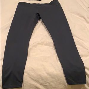 Fabletics mid rise powerhold leggings